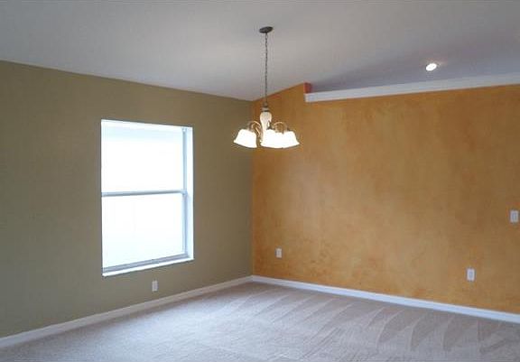4th image of 31404 Makinaw Ln