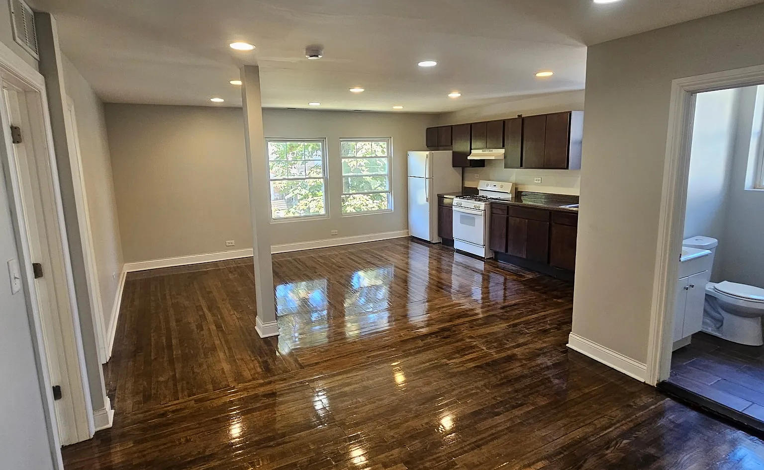 2 bed, $1,700 — Photo 2