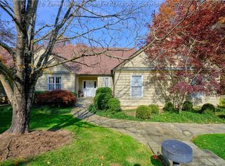 12 Wildacre Rd, Charleston, WV 25314