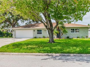 5559 21st Ave N, Saint Petersburg, FL 33710