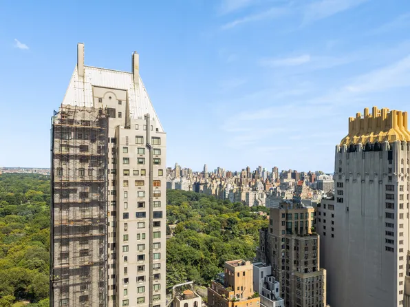 157 West 57th Street image 12 of 13