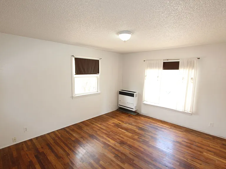 811 N Humphreys St — Photo 18