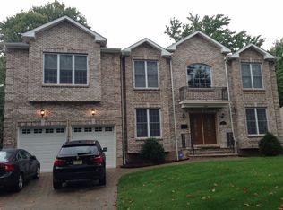 304 Lexington Dr, River Edge, NJ 07661