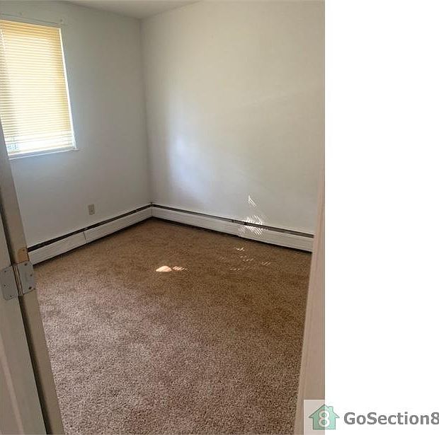 2nd image of 2332 Iroll Ave #7