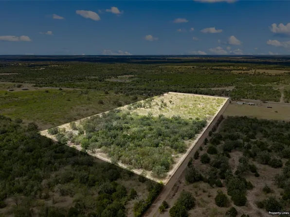 5702 Fm 2237, Flatonia, TX 78941