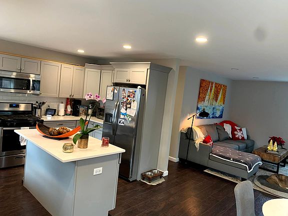 2nd image of 85 Canonchet Ave