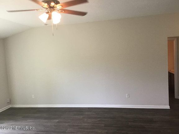 5th image of 8772 Kaye Ln