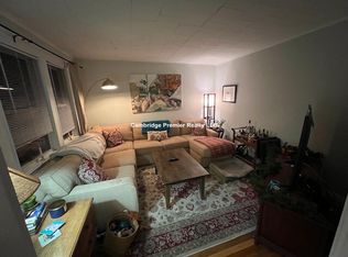 50-52 Hull St #1A, Belmont, MA 02478