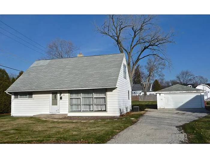 330 W Potomac Ave photo 1
