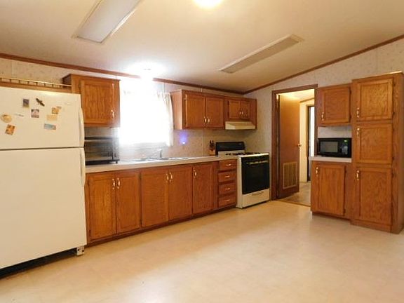 4th image of 5664 Shale Dr