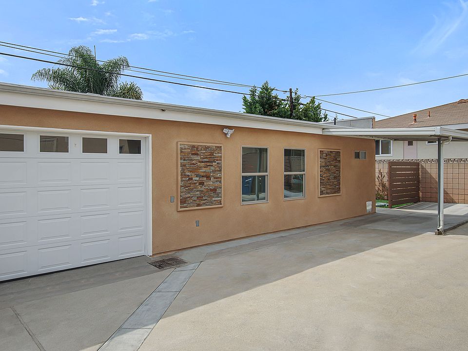 1st image of 4612 W 132nd St #B