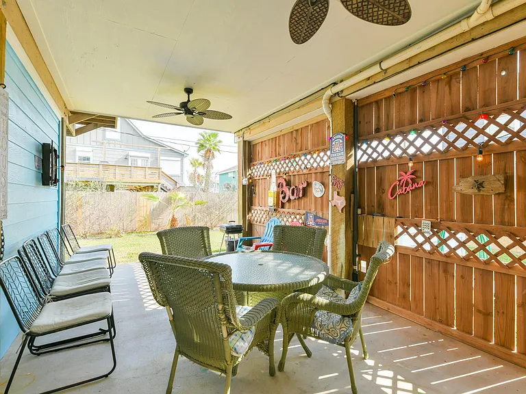 4131 Jackson Dr — Photo 9