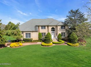 17 Driftwood Ln, Colts Neck, NJ 07722
