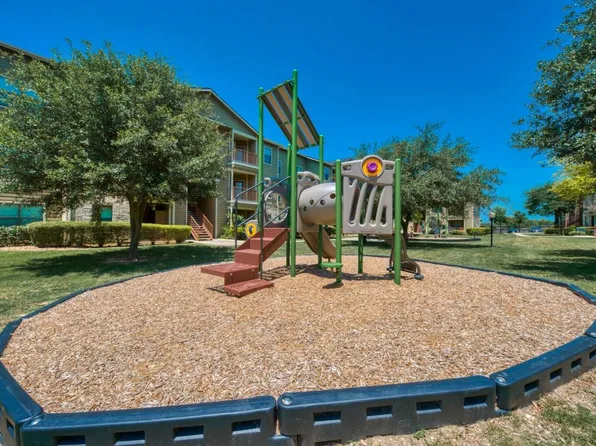 Brynwood Apartments