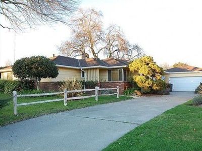 1125 Volz Dr, Sacramento, CA, 95822