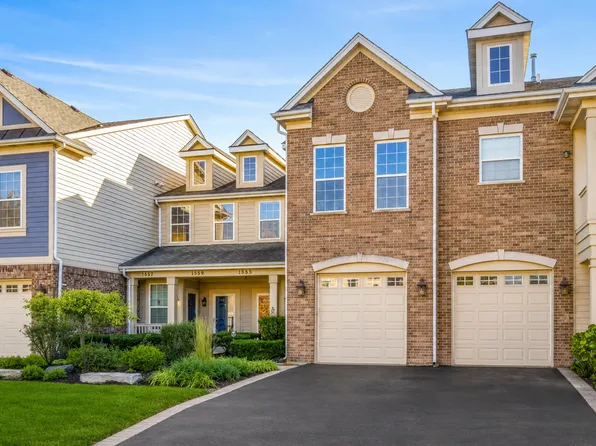 1361 Scarboro Rd #404, Schaumburg, IL 60193