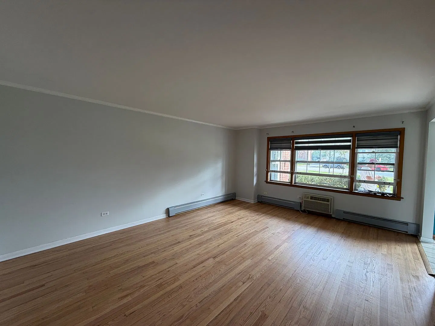 2000 Parkside Dr — Photo 4