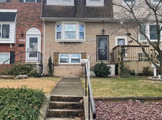 921 Elm Rd, Baltimore, MD 21227