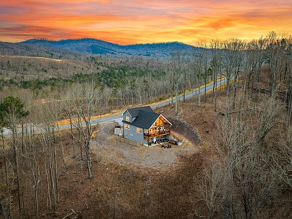 3rd image of 1016 Twisted Oak Rd