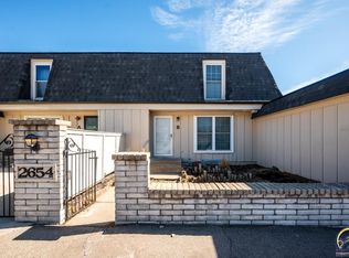 2654 SW Arrowhead Rd #B, Topeka, KS 66614
