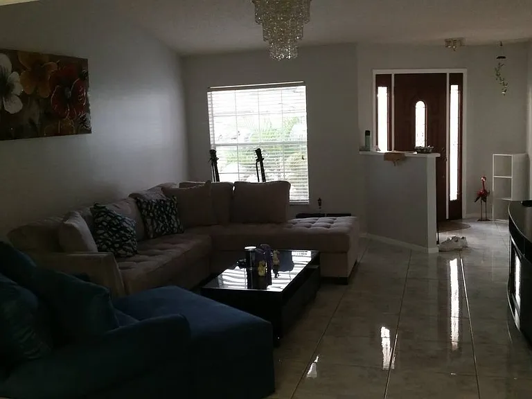 pictures of how owner furnished it just for concepts