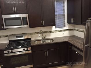 1711 Ridge Ave APT 102, Evanston, IL 60201