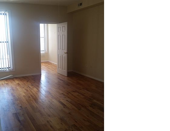 3rd image of 5734 S King Dr
