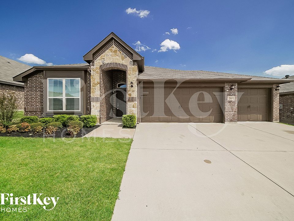 1st image of 2513 Weatherford Heights Dr