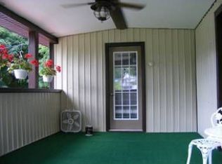 202 Butternut Ave, Pomeroy, OH 45769