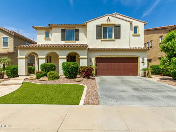 2840 E Palmdale Lane, Gilbert, AZ 85298