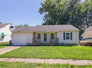 1137 Bell Ct, Elyria, OH 44035