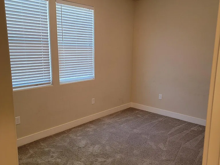 2876 Winesap Cir — Photo 4