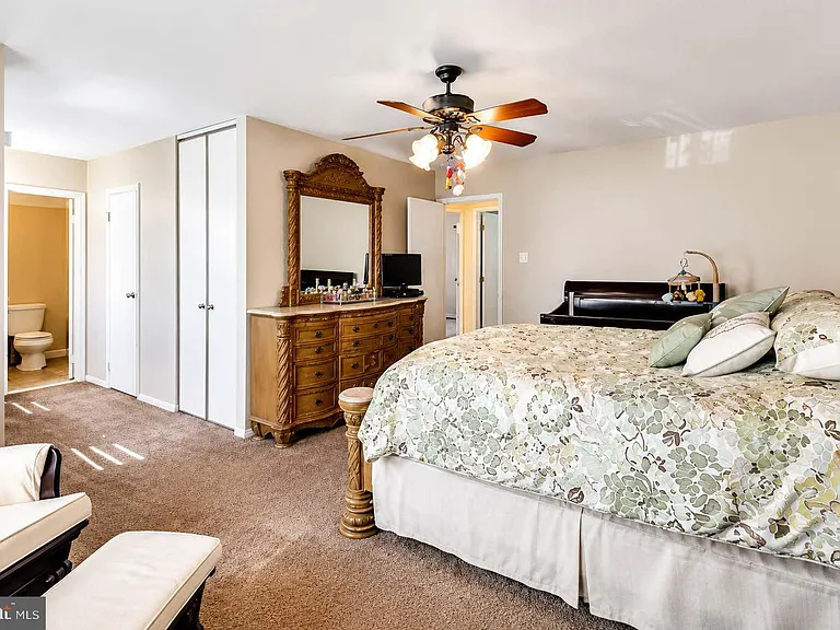 44 Brambling Ln — Photo 14