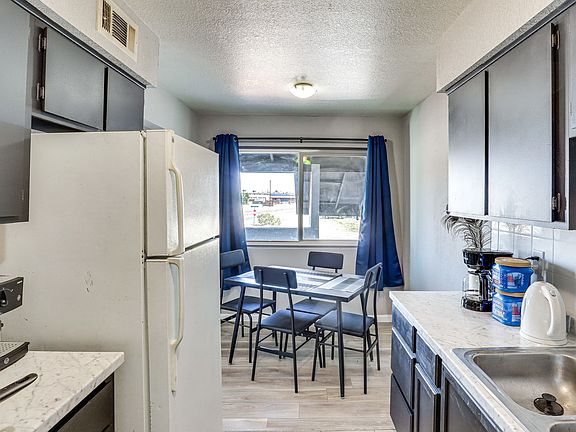 2nd image of 644 Swan Dr #A