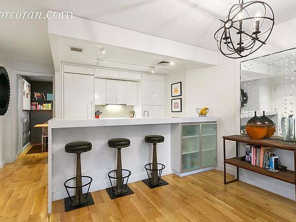 2nd image of 50 Franklin St APT 6C