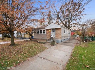 19157 Centralia, Redford, MI