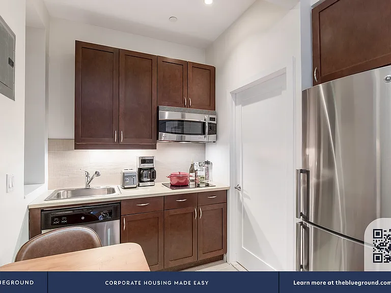 488 7th Ave #4E — Photo 5