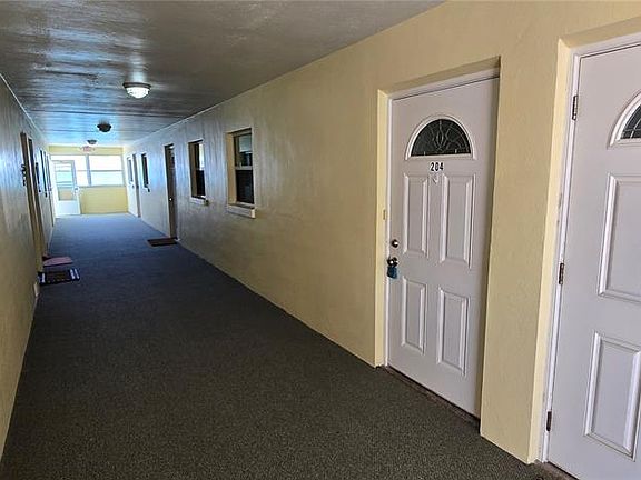 4th image of 175 55th Ave APT 204