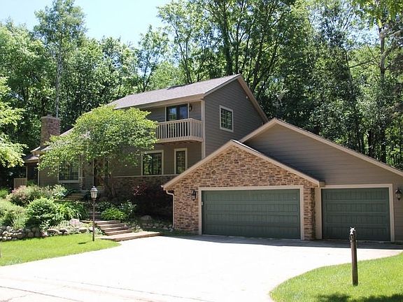 2nd image of 6325 Crane Ct