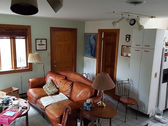 3rd image of 1604 N Rodney St APT 1