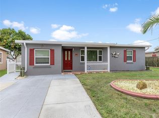 631 Palmetto Dr NE, Pt Charlotte, FL 33952