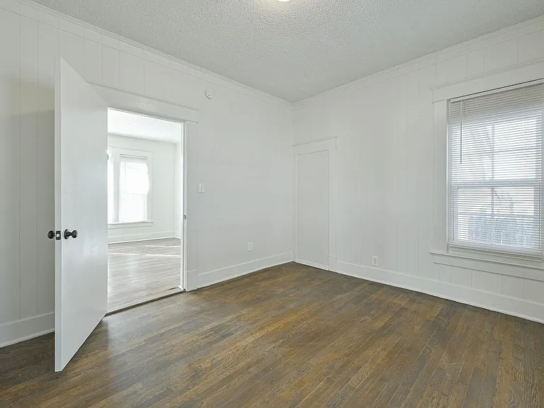 607 N Evans Ave — Photo 20
