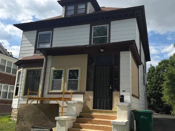 207 2nd Ave, Joliet, IL 60433