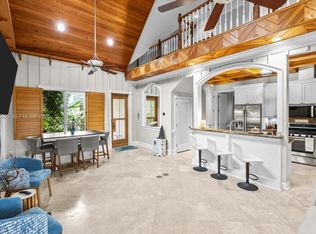 9066 Athena St, Hobe Sound, FL 33455