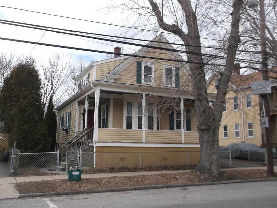 1st image of 241 Wood St #2
