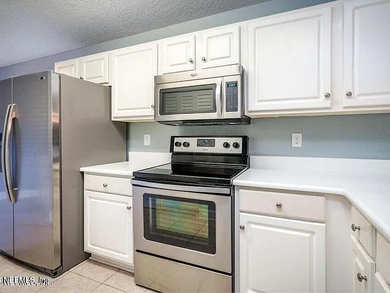 7820 Deerwood Point Ct — Photo 9
