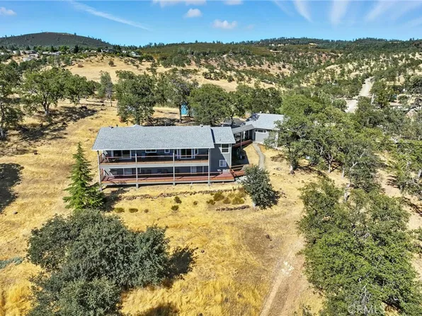 19415 Dallas Ct, Hidden Valley Lake, CA 95467