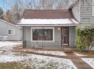 155 King St E, Essex, ON N0R 1G0