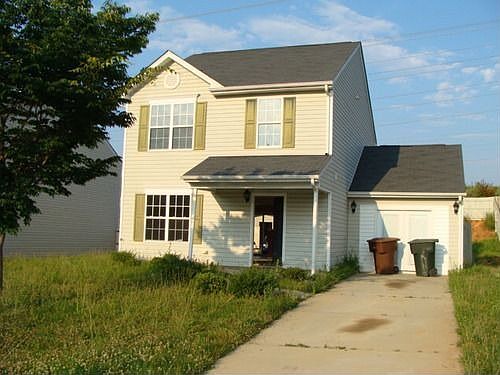 1st image of 3926 Woodberry Lake Dr