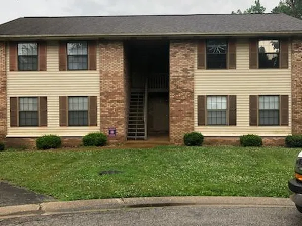 2 Quail Hollow Ct APT D, Glen Carbon, IL 62034
